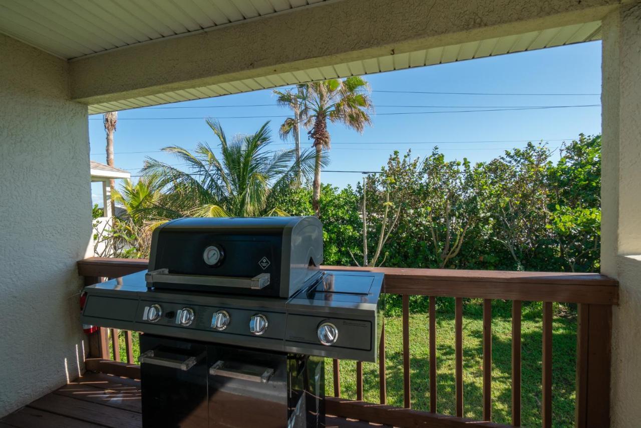 Surfside Paradise Retreat - 3Br And 2Ba Duplex, Grill, Dog Friendly - Close To The Beach! Melbourne Dış mekan fotoğraf