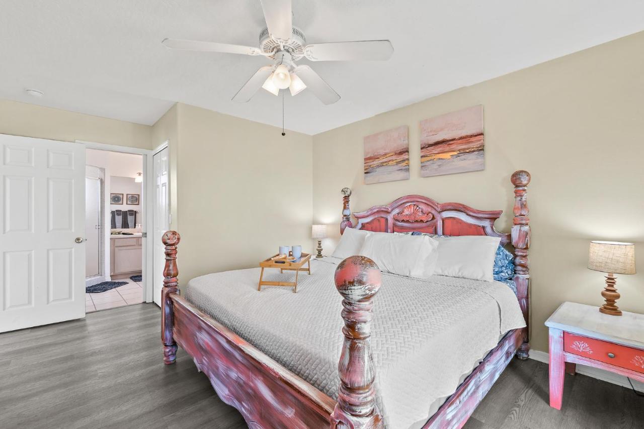 Surfside Paradise Retreat - 3Br And 2Ba Duplex, Grill, Dog Friendly - Close To The Beach! Melbourne Dış mekan fotoğraf